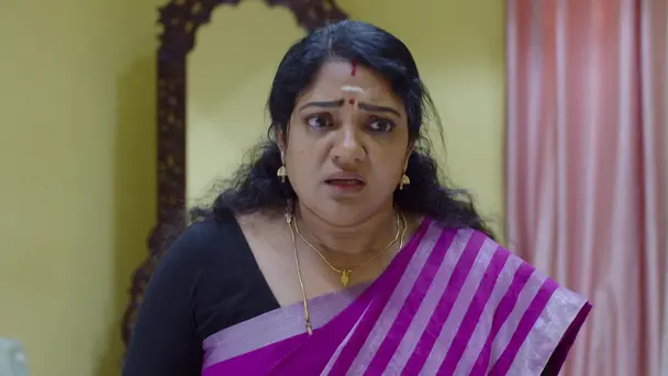 Gomathi Is Struck by Horror