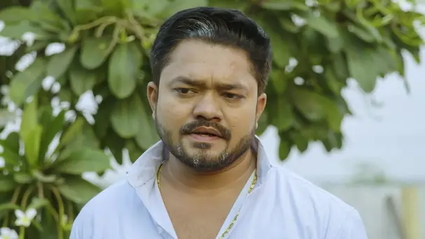 Dhanraj Grows Suspicious of Rajesh