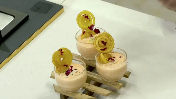 Watch Rasoi Show S1 E6902 - Iconic Sweets and Savory Bites on ...