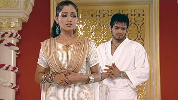 Kasturi Slaps Robbie