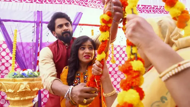 Pinky, Yuvraj to the Aid