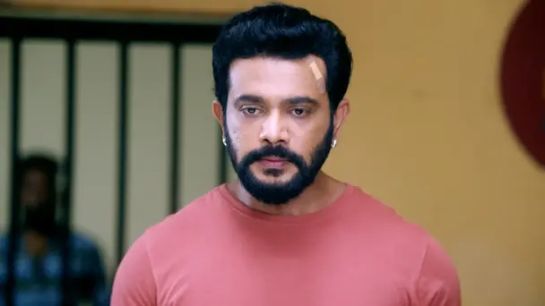 Jeeva is shocked know about Krishna.