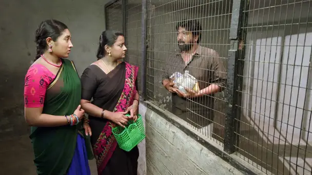 Annam-Theivanai visit Vijayan!