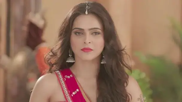 Chandrakanta defeats Veer