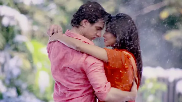 Kartik, Naira Dance Together