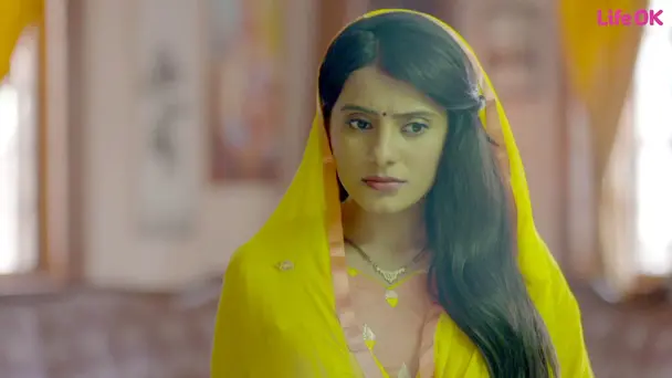 Blind Rukmini Senses Crime
