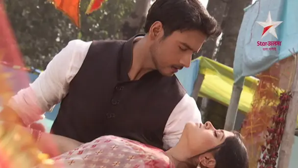 Pakhi becomes unconscious