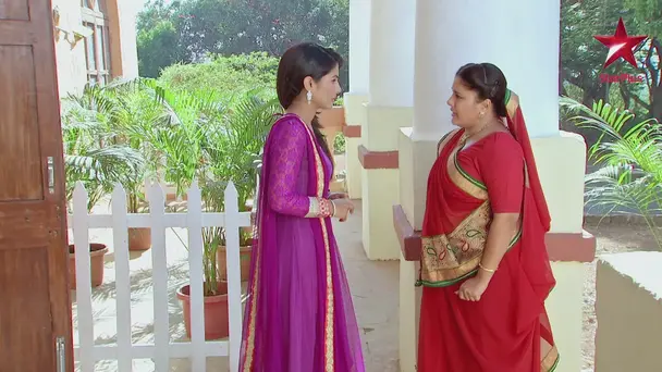 Devyani confronts Akshara