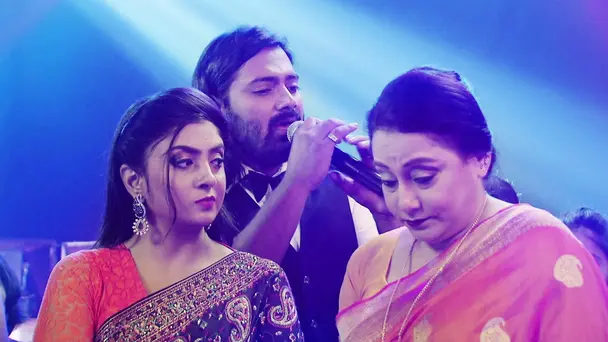 Khoka Sings in a Pub!