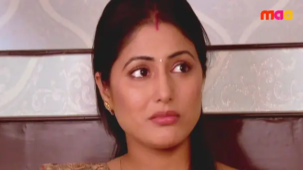 Karthik keeps Akshara busy