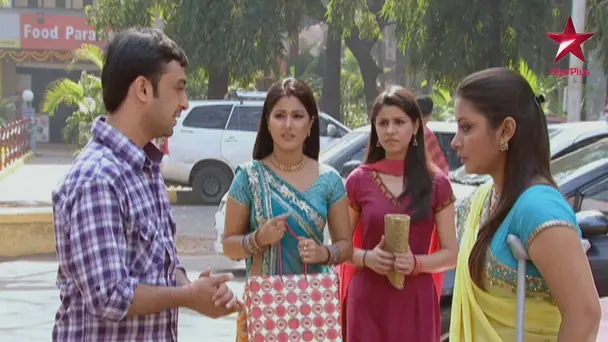 Nandini and Mohit's meeting