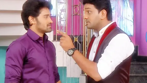 Vijay Reaches Out To Vikram