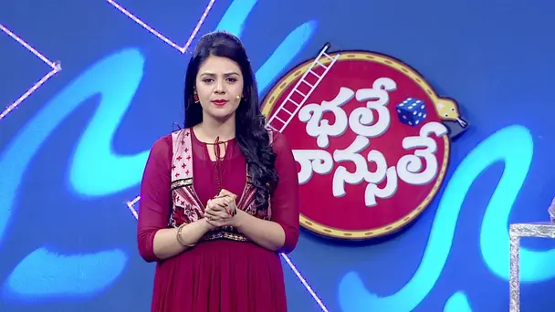 Srimukhi Sets The Stage On Fire