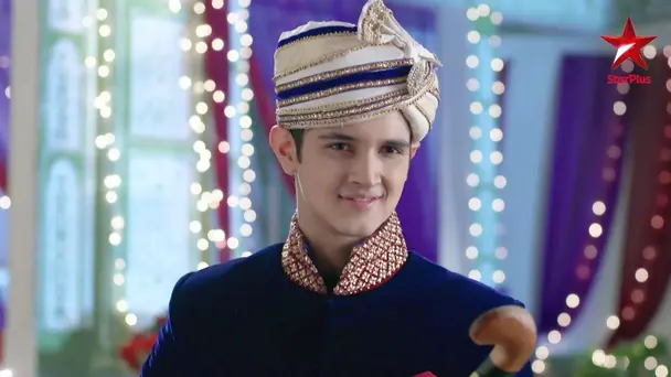 Naksh is in love
