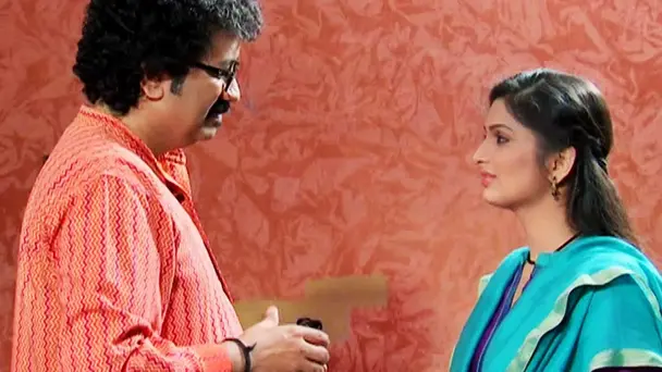 Jeetu Meets Shalini