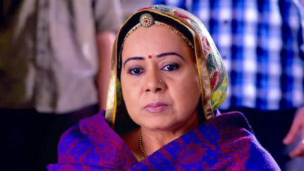 Saroja Supports Sandhya