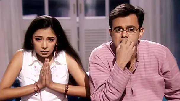 The Family gets Cricket Fever