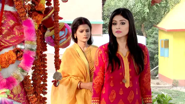 Ginia Stands By Ahana