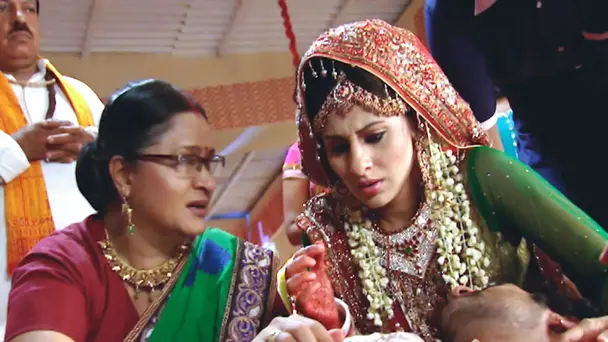 Agam Dies In Nimrit's Arms