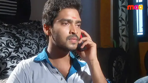 Srinivas asks Padma to forget him
