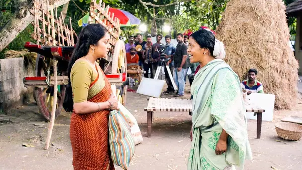 Bhadra Insults Nandini