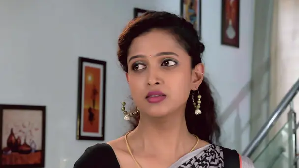 Ishta Exposes Tapsee