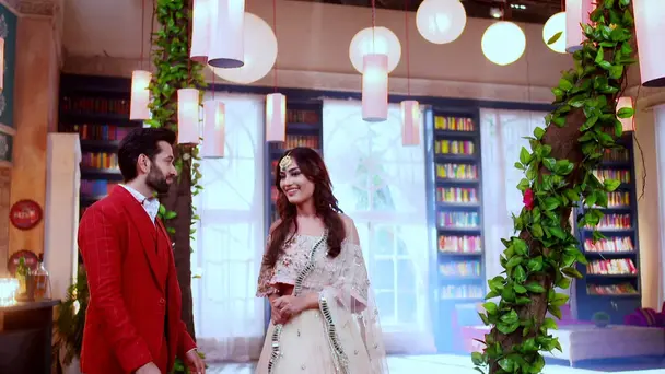 Shiva Supports Mallika