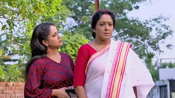 Som Disappoints Sandhya