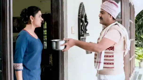 Vani Insults Trivikram