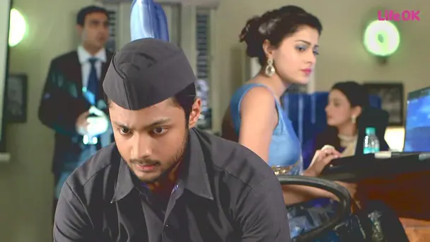 Monty Spies on Devika