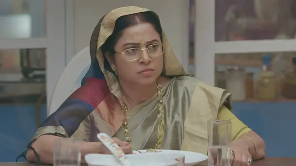 Kunti, the Boss of House?