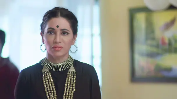 Janhvi Connects the Dots