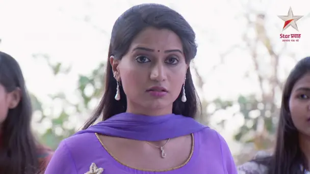 Madhuri meets Swapnil