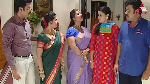 Urmila meets Anjali