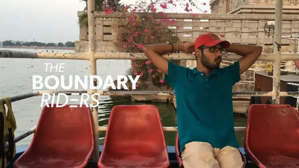 Abhinandan tests Hyderabad's fandom for VIVO IPL with hilarious outcomes