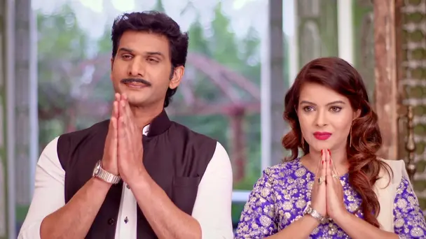 Kartik's Family Arrives!