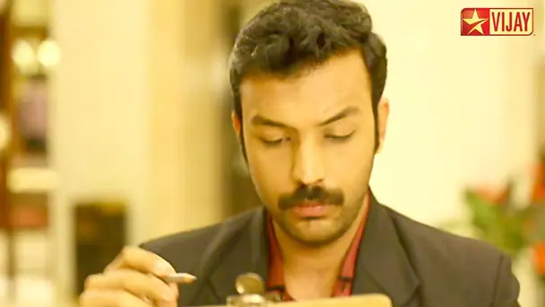 Arjun designs a necklace