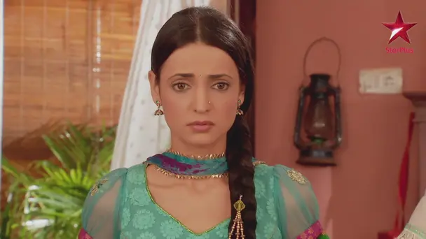 Lavanya consoles Arnav
