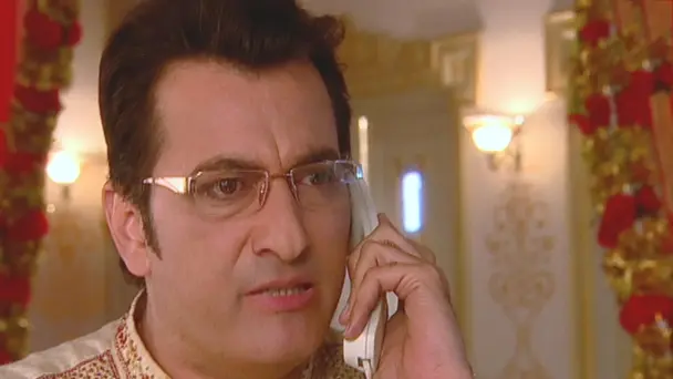 Inderjit Gets a Mystery Call!