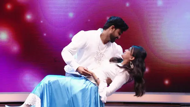 Kadavul Irukan Kumaru Crew Visits