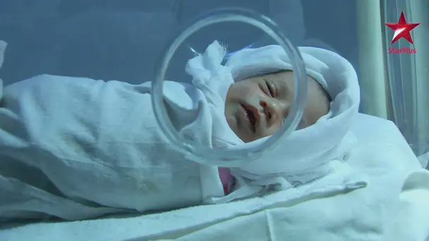 Nandini gives birth to a baby boy