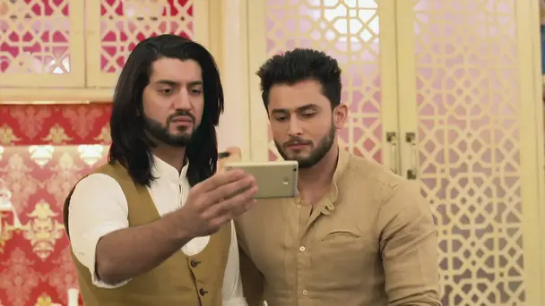 ShiOmRu On a Video Call