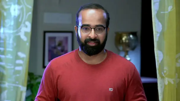 Sreejith Wants Keerthi's Attention