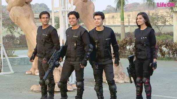 The Supercops to the Rescue