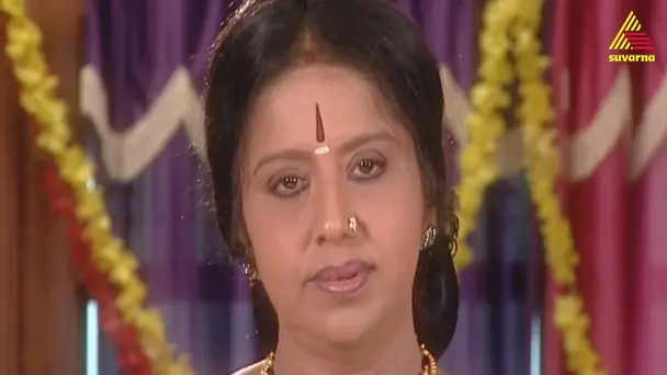 Shakuntala consoles Amrutha