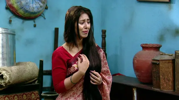 Aarti Scares The Shrivastavs