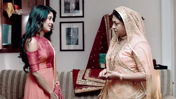 Dadi's Gift For Naira