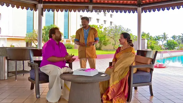 Actress Sheela Gets Candid - Part 2