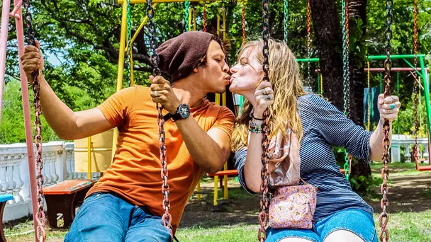 New Couples, New Jo...