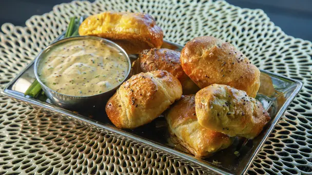 Holiday Table Refre...